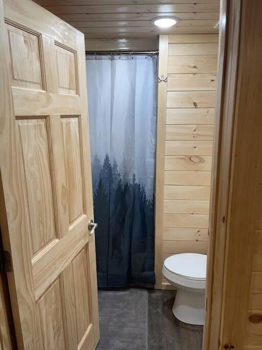 Creekside 3 Bedroom 2 Bath Cabin On Private Creek 배너 앨크 외부 사진