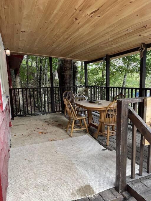 Creekside 3 Bedroom 2 Bath Cabin On Private Creek 배너 앨크 외부 사진